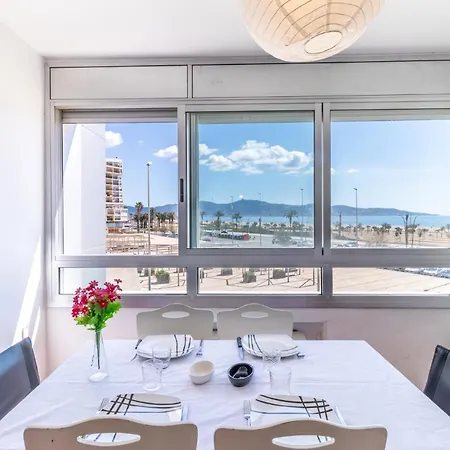 Apartment Goldhome - Primera Linea De Mar, 2